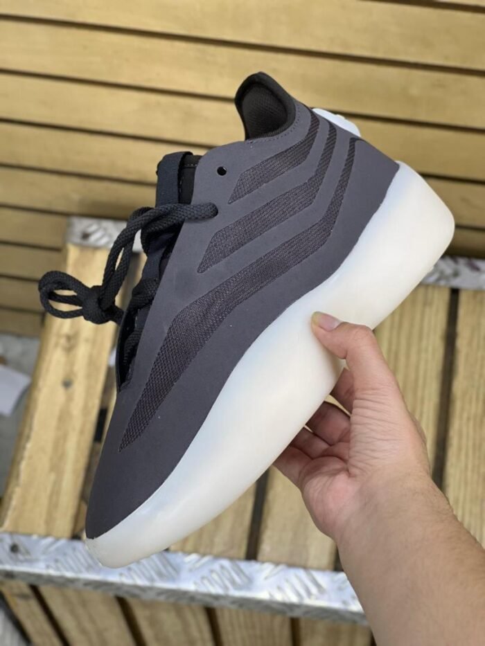 ZAPATOS - Imagen 1